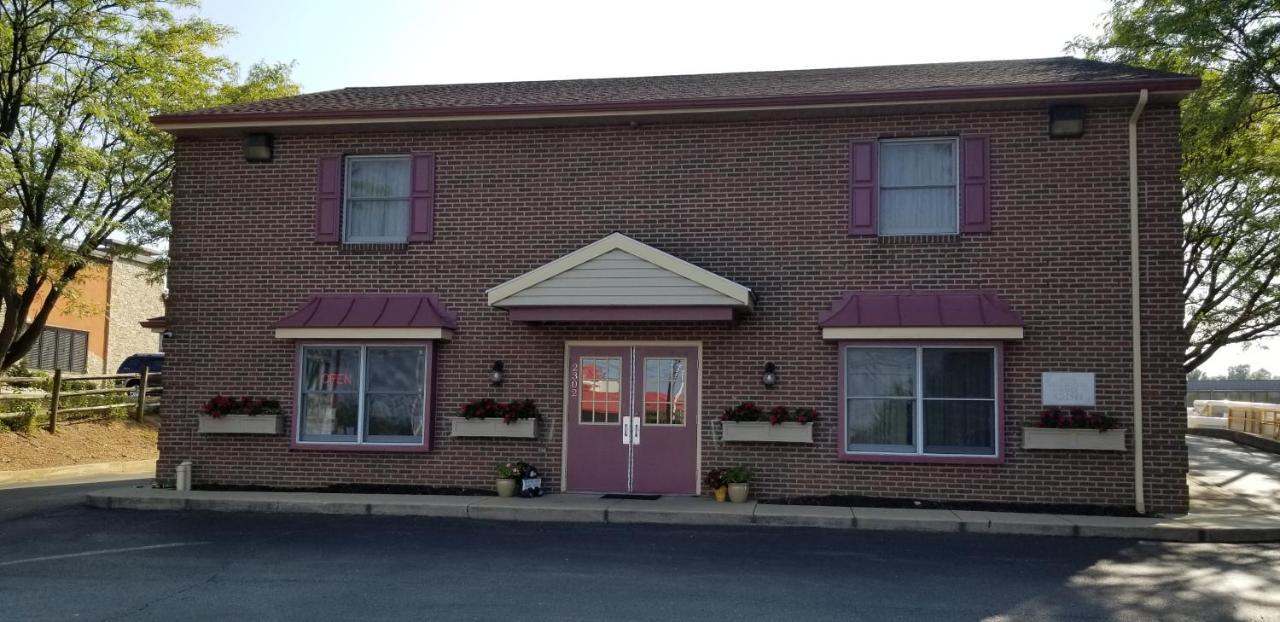 Classic Inn Lancaster Smoketown  Экстерьер фото