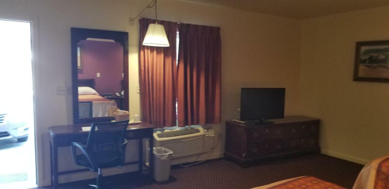 Classic Inn Lancaster Smoketown  Экстерьер фото